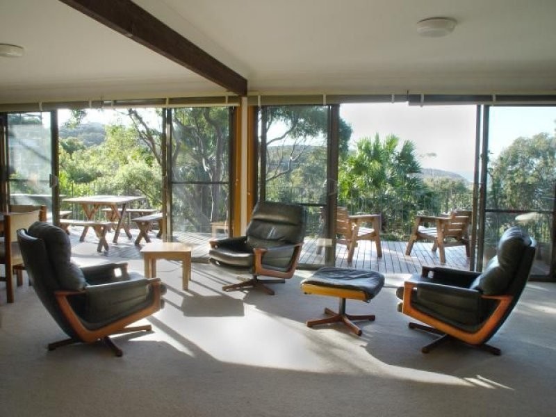 8 Grandview Crescent, Killcare NSW 2257