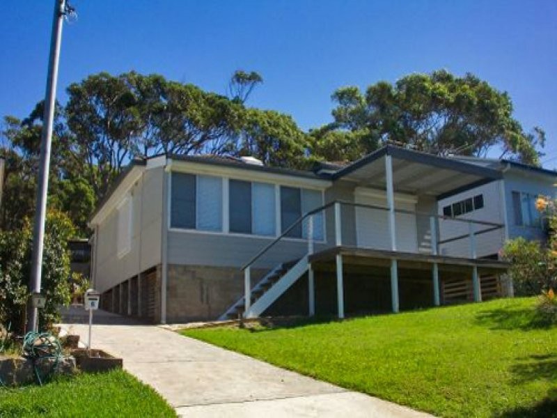 6 Beach Drive, Killcare NSW 2257