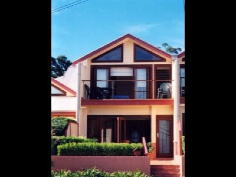 2/50 Araluen Drive, Hardys Bay NSW 2257