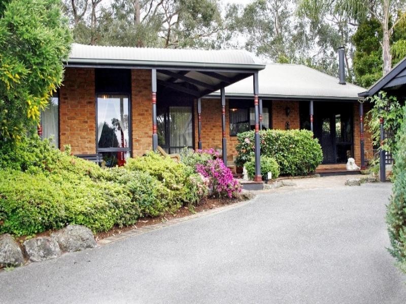 9 Waycott Way, Mount Evelyn VIC 3796