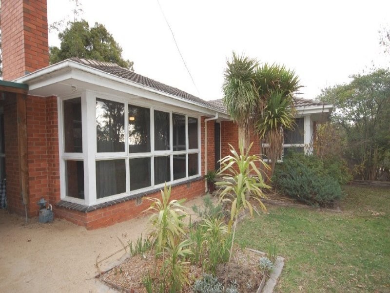 704 Mt Dandenong Road, Kilsyth VIC 3137