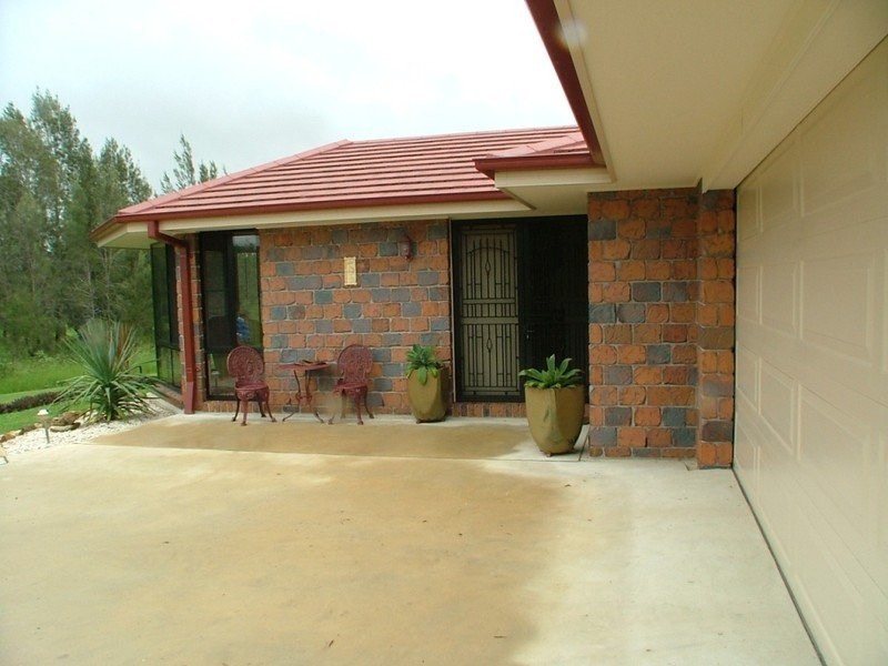 14 Axels Road, Macksville NSW 2447