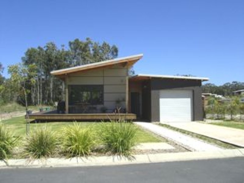 5 Gannet Drive, Scotts Head NSW 2447