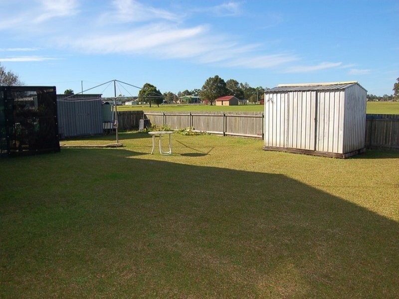 37 East Street, Macksville NSW 2447