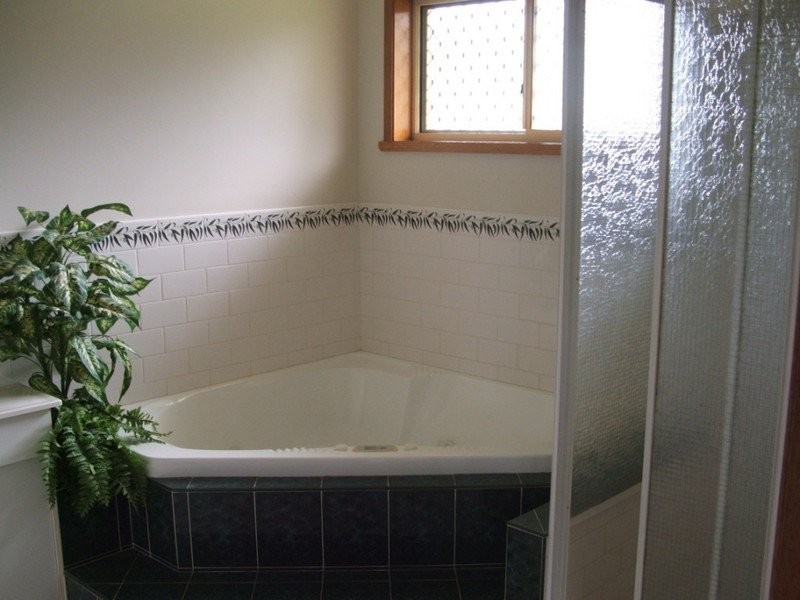 18 Raleigh Street, Scotts Head NSW 2447