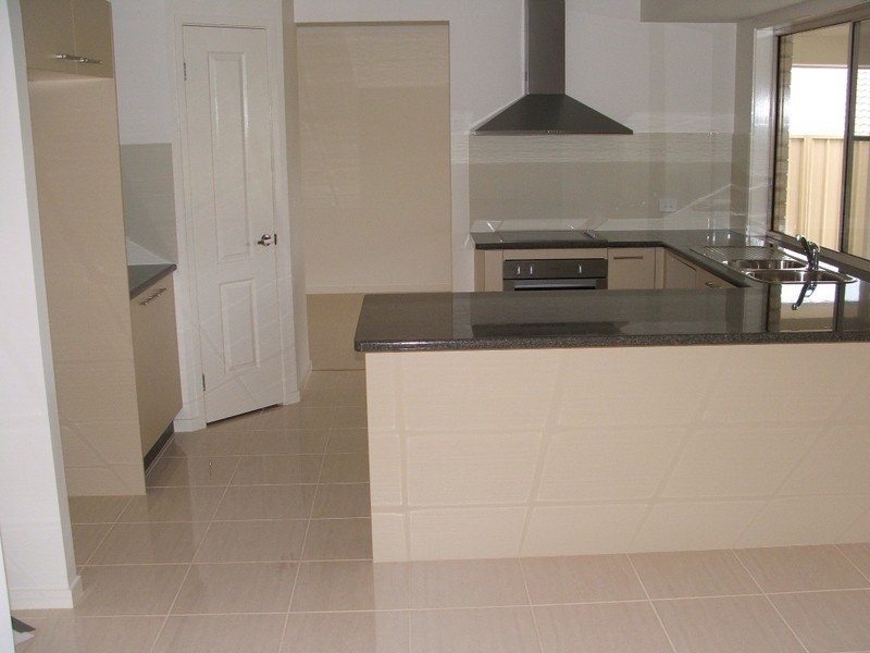 8 Preston Drive, Macksville NSW 2447