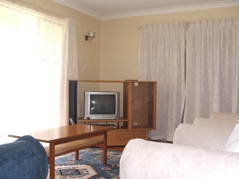 15 South Pacific Drive, Scotts Head NSW 2447