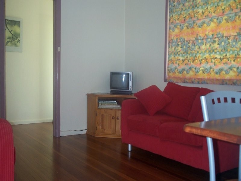 33 Wallace Street, Scotts Head NSW 2447