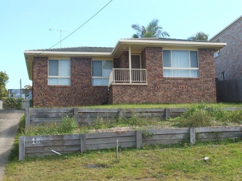 18 Raleigh Street, Scotts Head NSW 2447