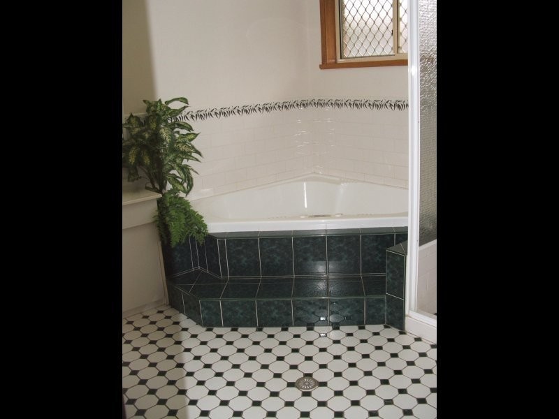 18 Raleigh Street, Scotts Head NSW 2447