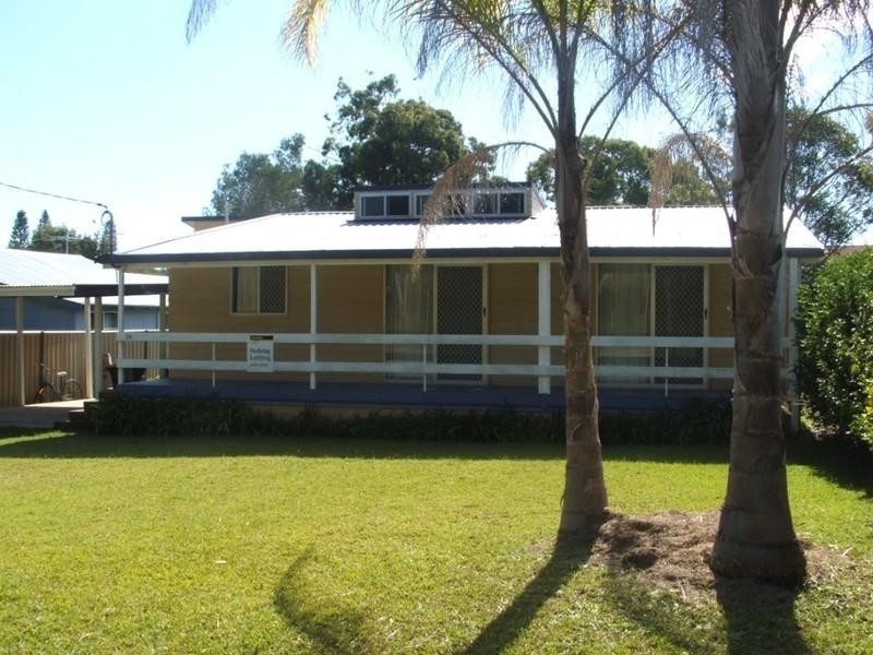 24 Vernon Street, Scotts Head NSW 2447