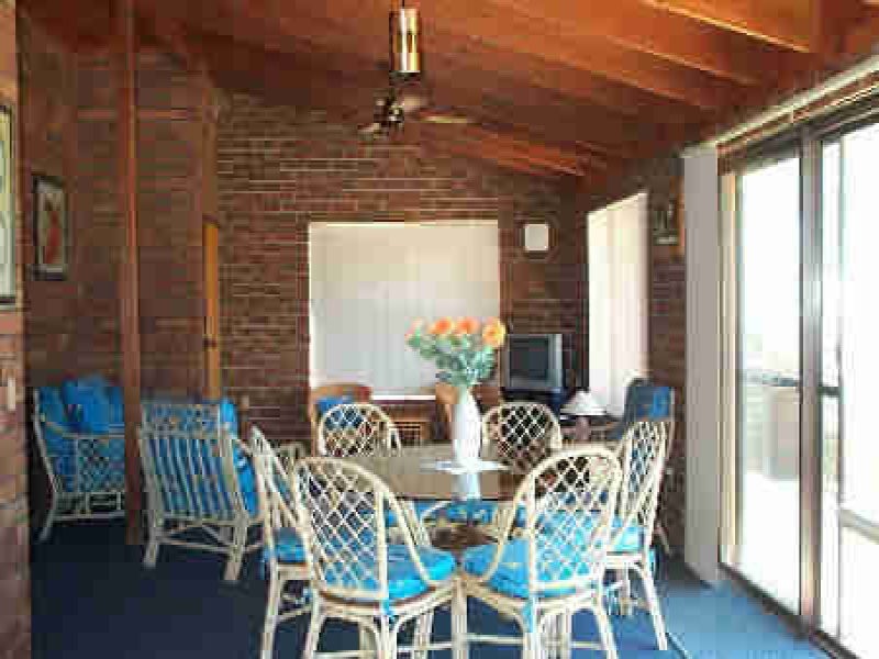 18 Matthew Street, Scotts Head NSW 2447