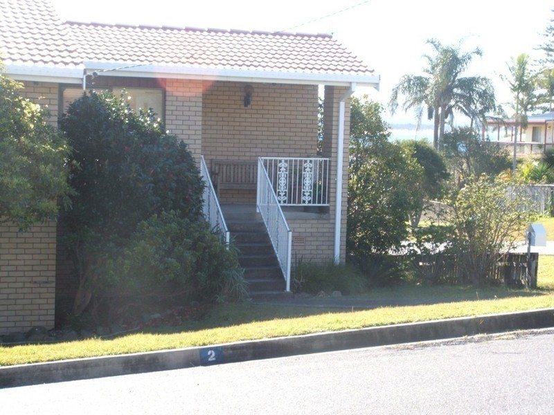 2 Vernon Street, Scotts Head NSW 2447