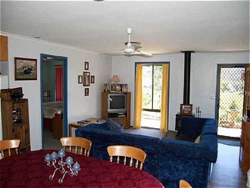 2111 Taylors Arm Road, Taylors Arm NSW 2447