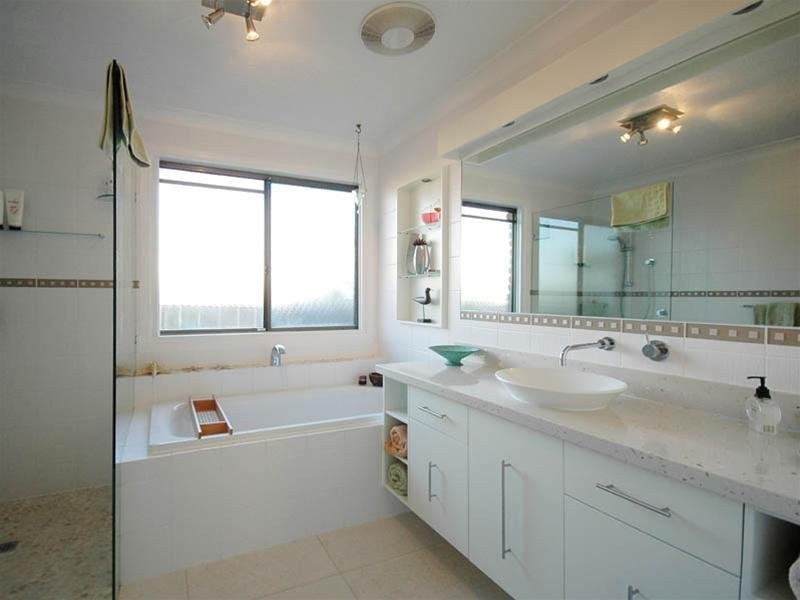 77 Cyclades Crescent, Currumbin Waters QLD 4223