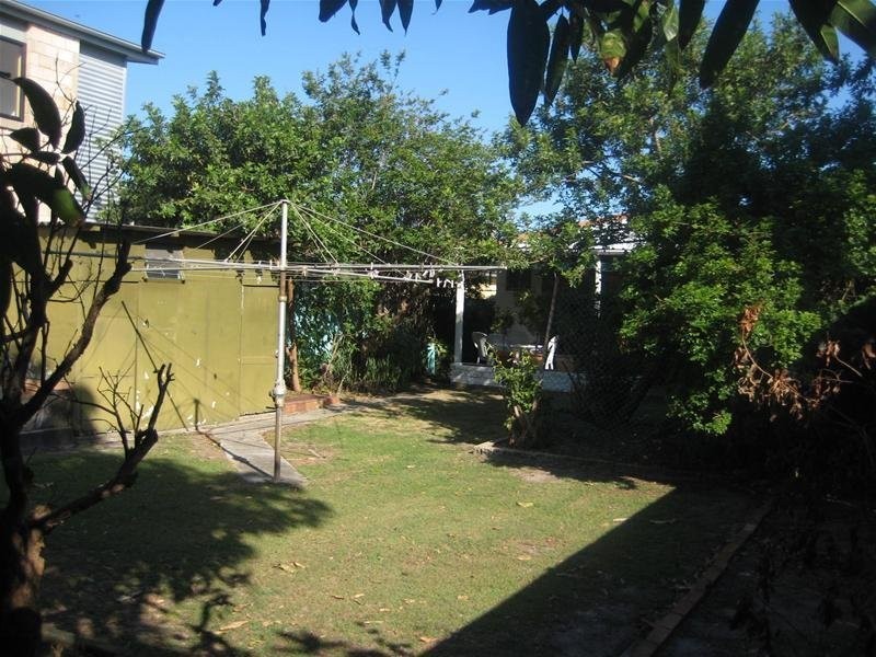15 Twenty Seventh Avenue, Palm Beach QLD 4221
