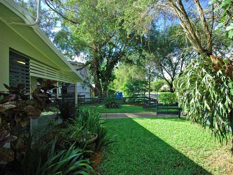 11 Carlyle Drive, Currumbin QLD 4223