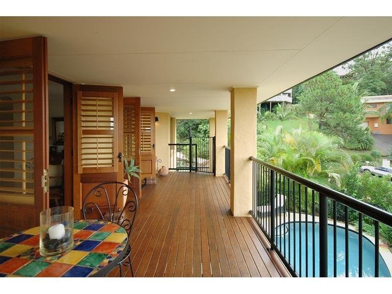 12 Bronzewing Close, Elanora QLD 4221