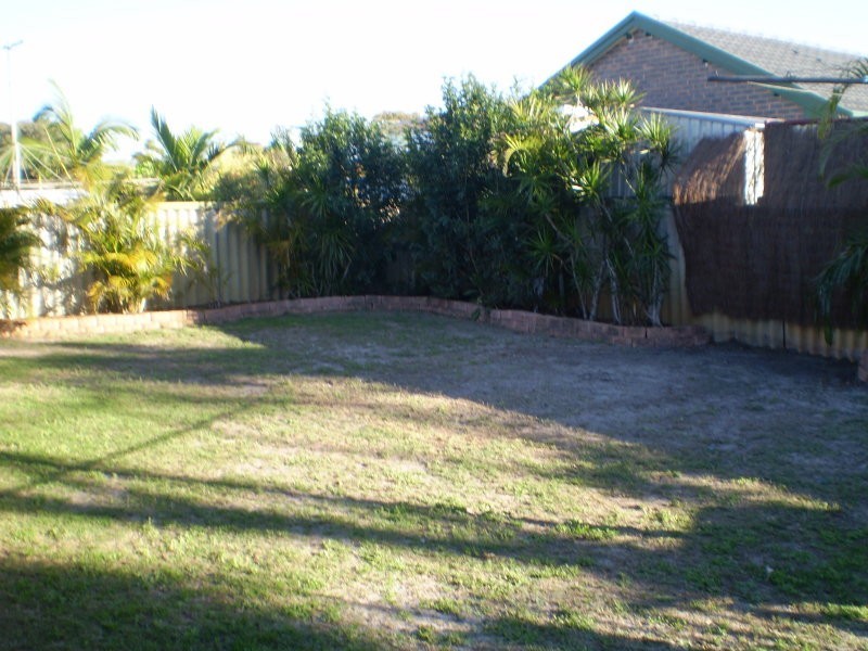 65 Mallawa Drive, Palm Beach QLD 4221