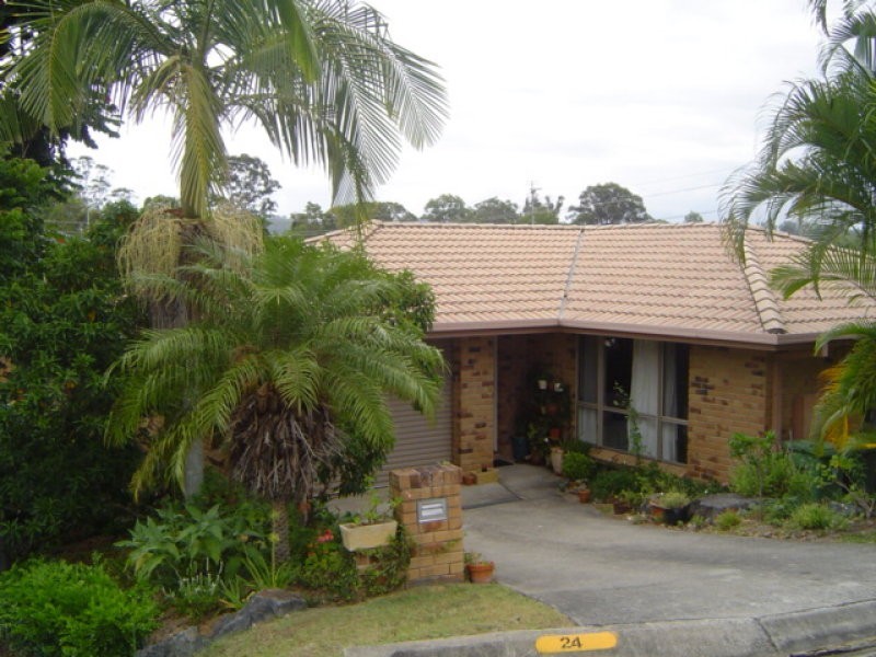24 Daphne Court, Elanora QLD 4221