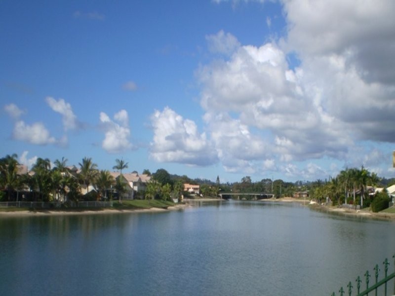 41 Waterdown Drive, Elanora QLD 4221