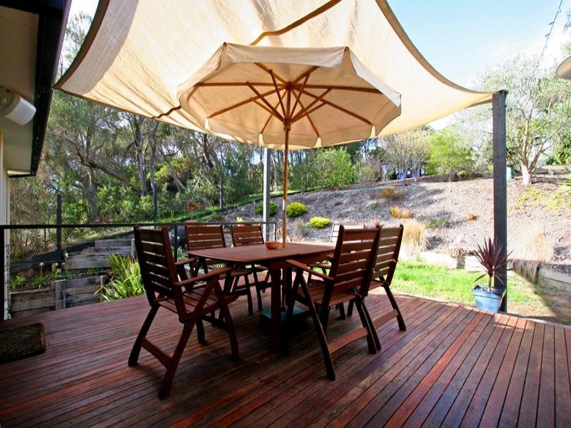 24 Crestview Court, Rye VIC 3941