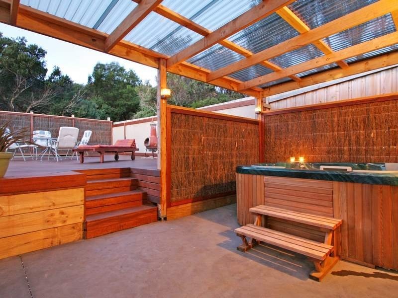 18 Avon Road, Rye VIC 3941