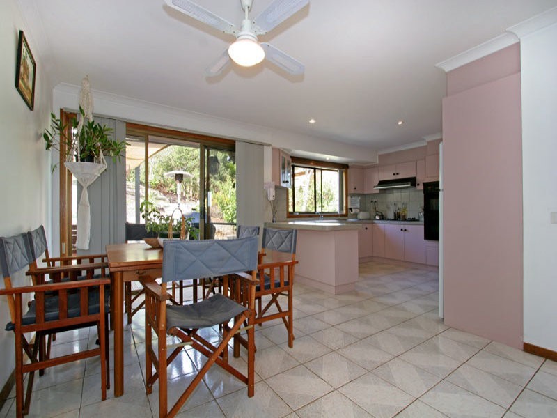 24 Crestview Court, Rye VIC 3941