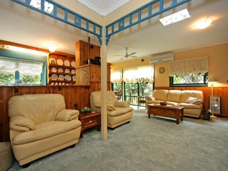 18 Lyon Street, Rosebud VIC 3939