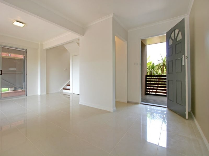 6 Kanimbla Court, Rye VIC 3941