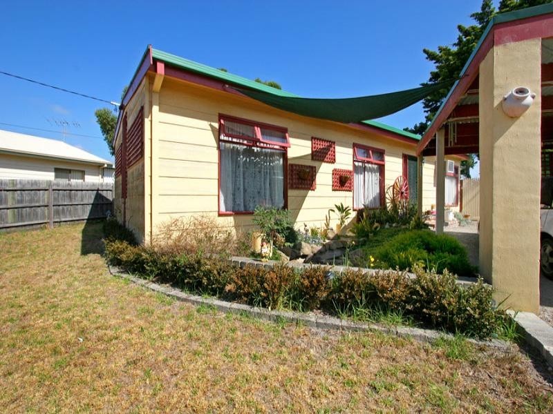 20 Flamingo Road, Rosebud West VIC 3940