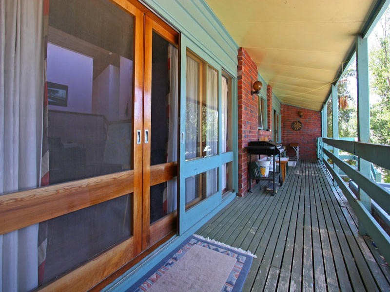 12 Fairhills Drive, Rye VIC 3941