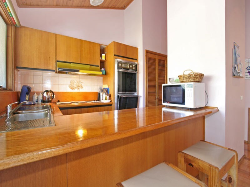 12 Fairhills Drive, Rye VIC 3941