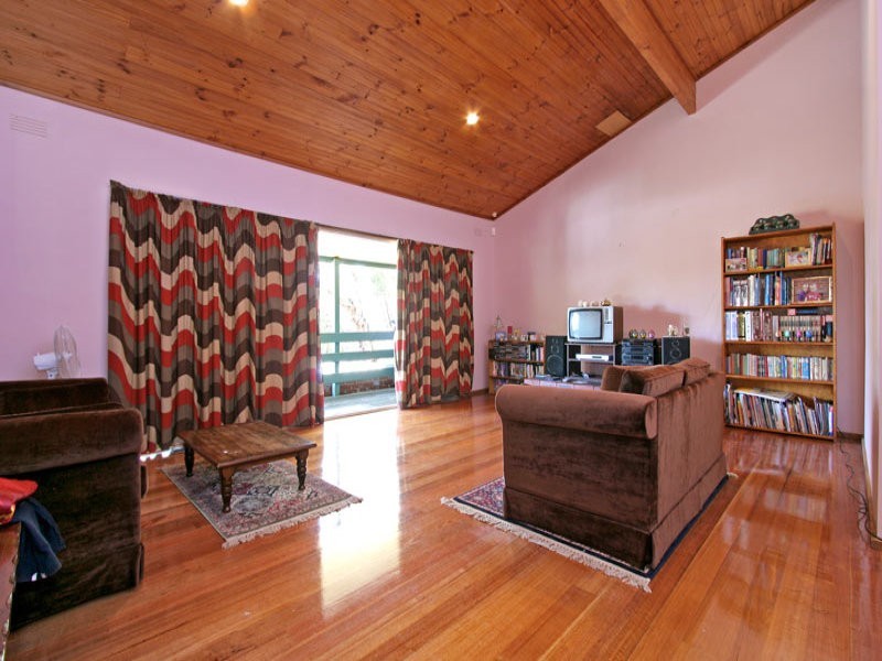 12 Fairhills Drive, Rye VIC 3941