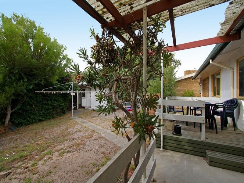 14 Clematis Avenue, Rosebud West VIC 3940
