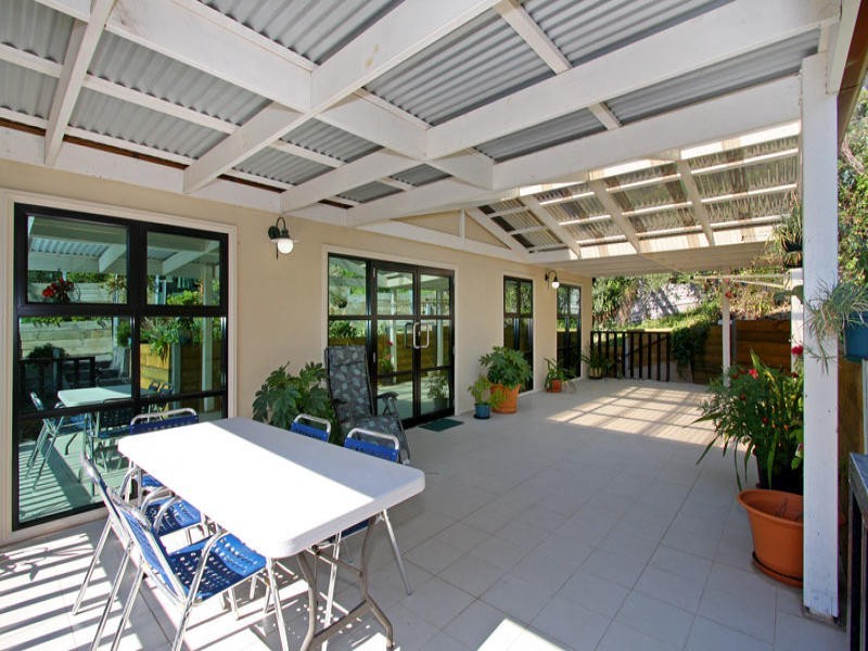 10 Fairhills Drive, Rye VIC 3941