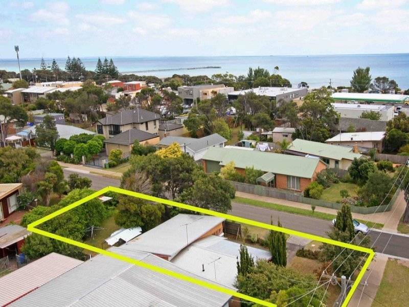 12 Weir Street, Rye VIC 3941