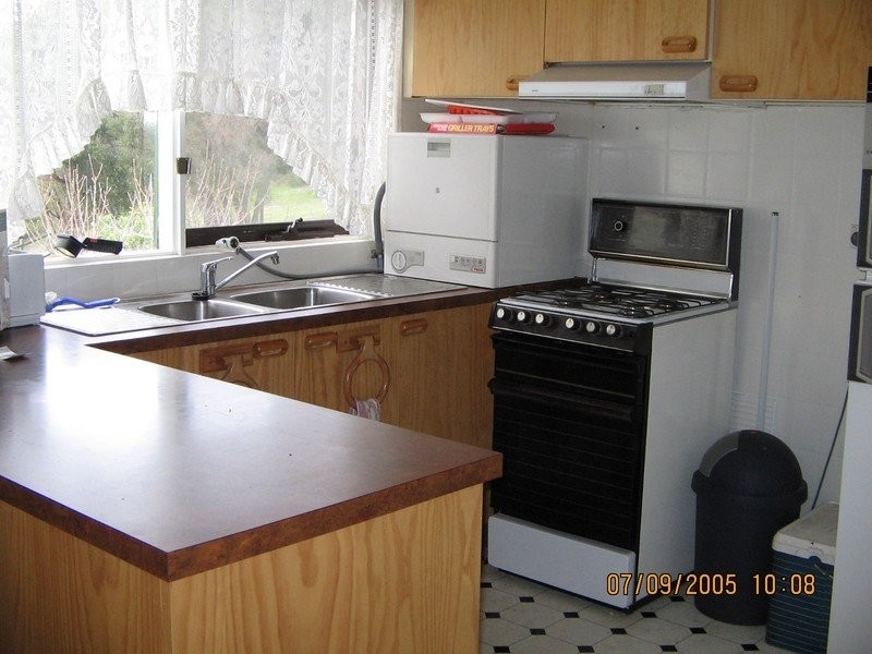 18 Roberts Street, Rye VIC 3941