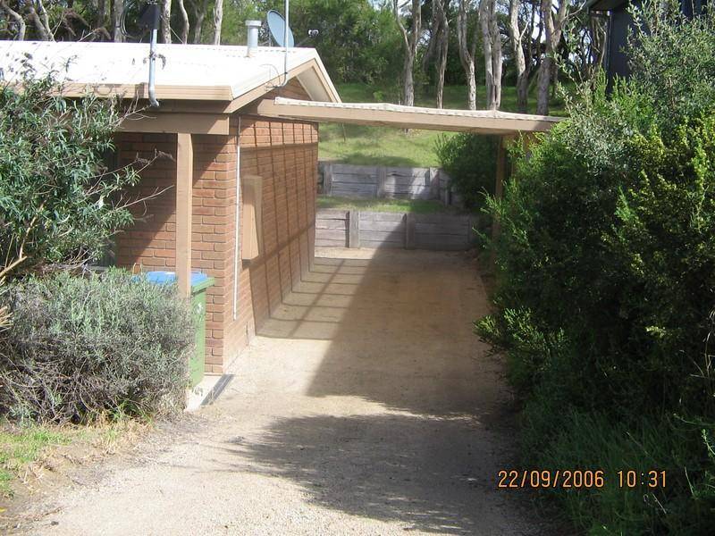 16 Betty Street, Rye VIC 3941