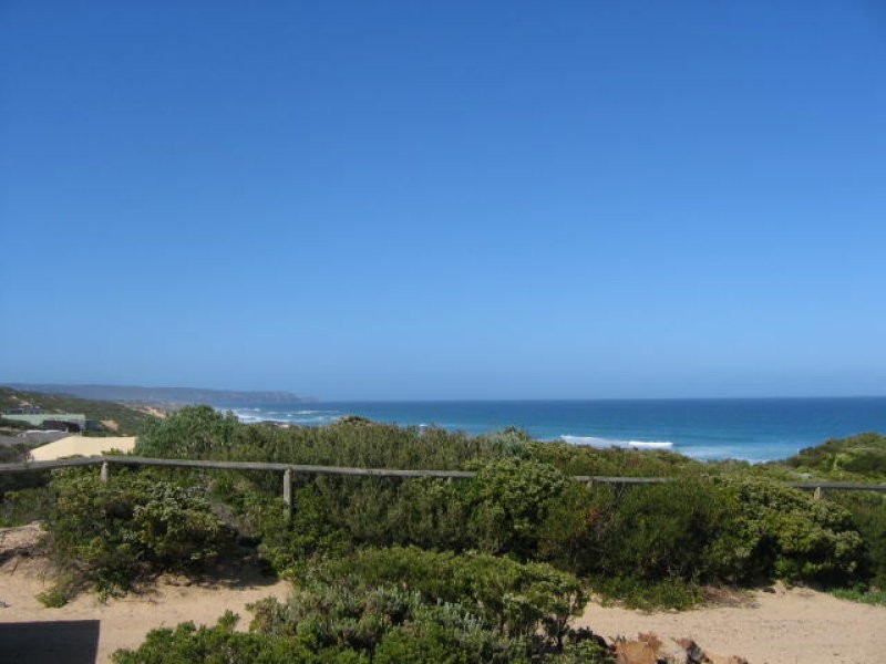 169 Ocean Drive, Rye VIC 3941