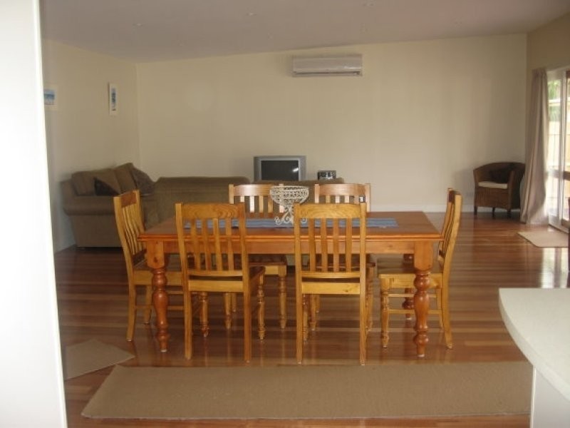 8 The Glen, Rye VIC 3941