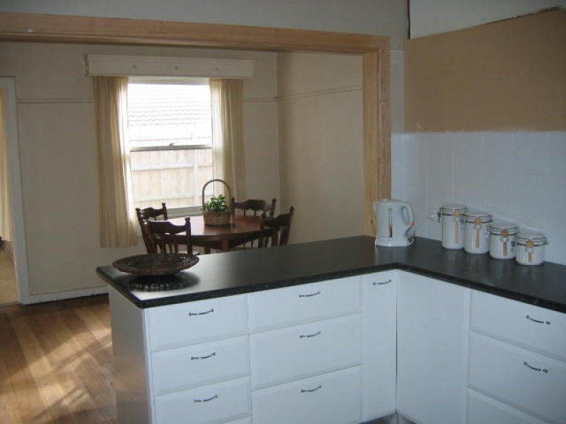 4 Windella Avenue, Rosebud VIC 3939