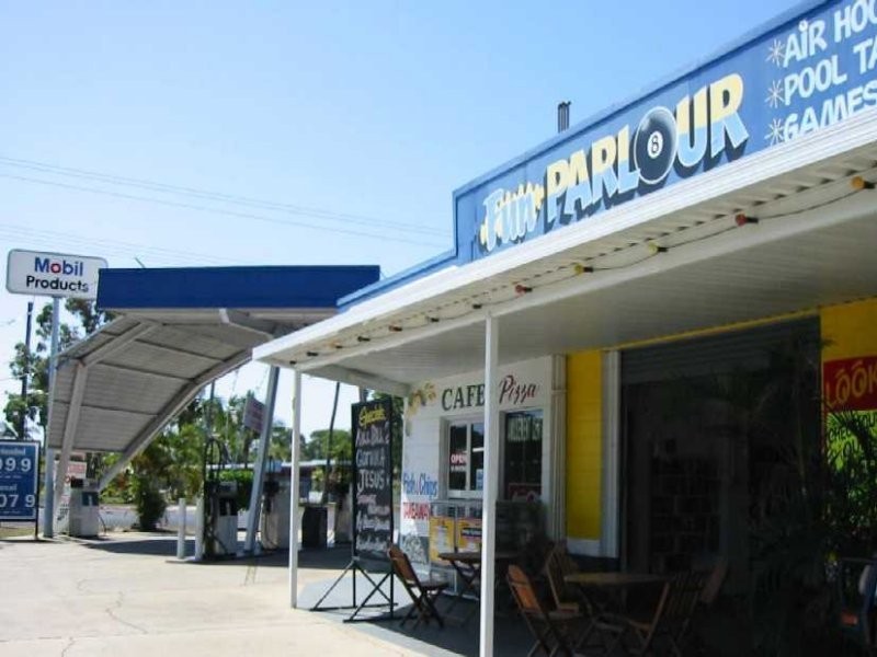 210 Victoria Street, Cardwell QLD 4849