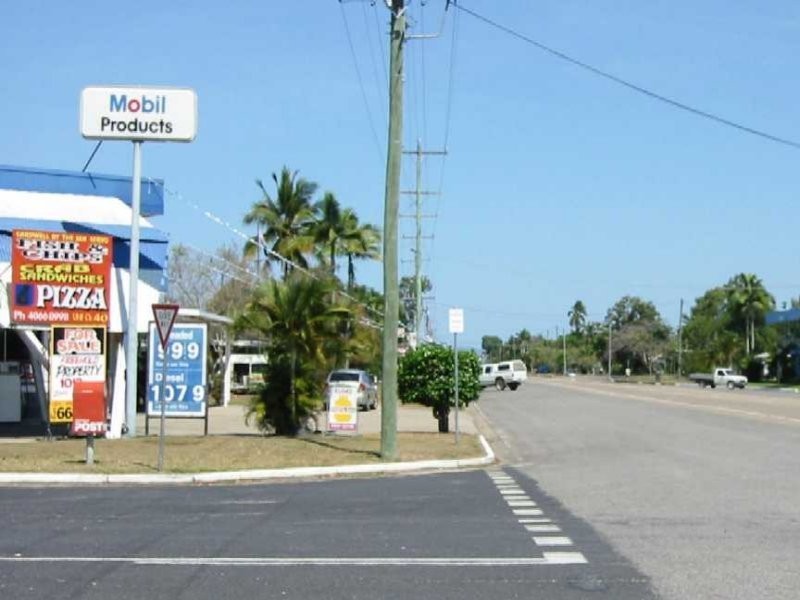 210 Victoria Street, Cardwell QLD 4849