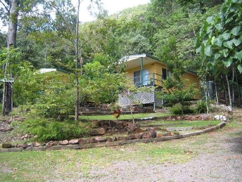 51531 Bruce Highway, Cardwell QLD 4849