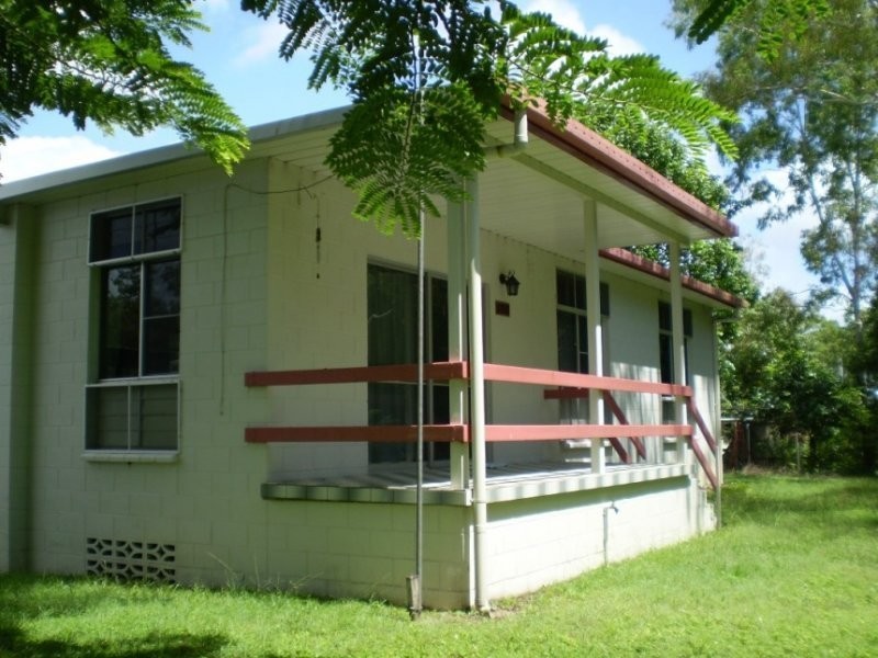 32 Roma Street, Cardwell QLD 4849