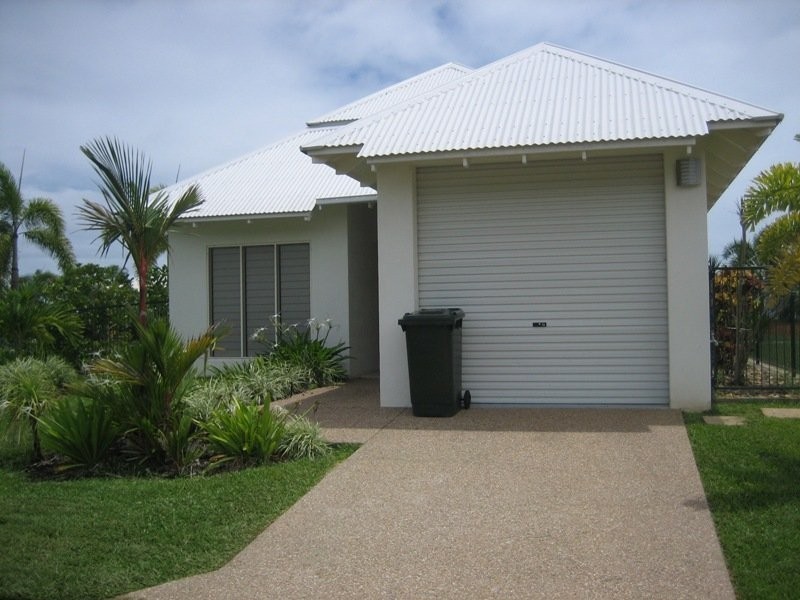 30 Keith Williams Drive, Cardwell QLD 4849