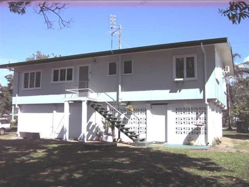 166 Victoria Street, Cardwell QLD 4849