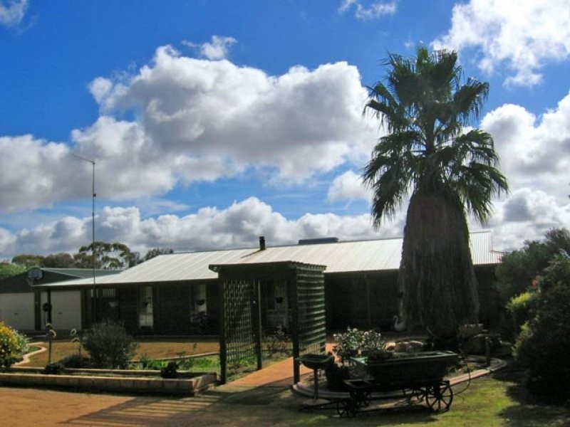 78 Munro Street, Cuballing WA 6311