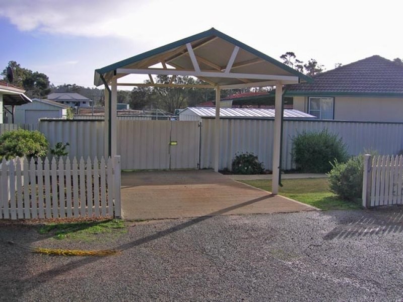 6 Floyed Street, Narrogin WA 6312